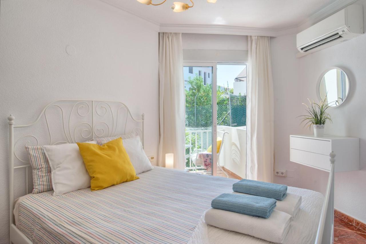 Apartamento De Sue - Parking Incluido! ตอร์เรโมลิโนส ภายนอก รูปภาพ
