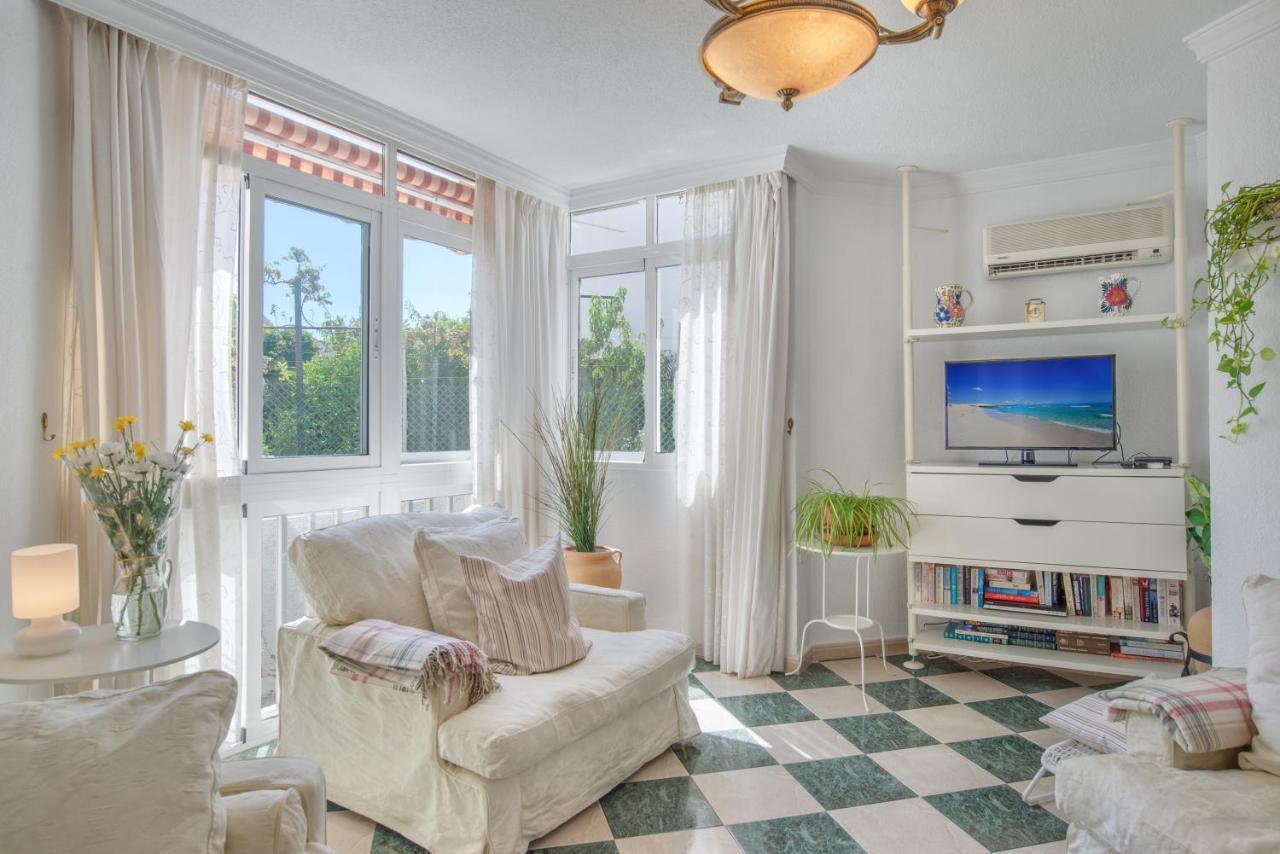 Apartamento De Sue - Parking Incluido! ตอร์เรโมลิโนส ภายนอก รูปภาพ